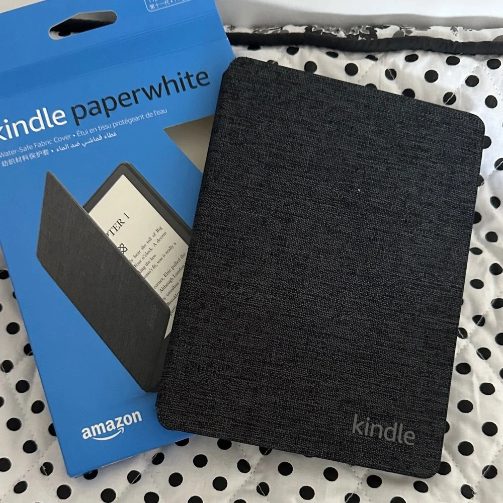 Amazon Kindle black fabric cover for kindle paper white